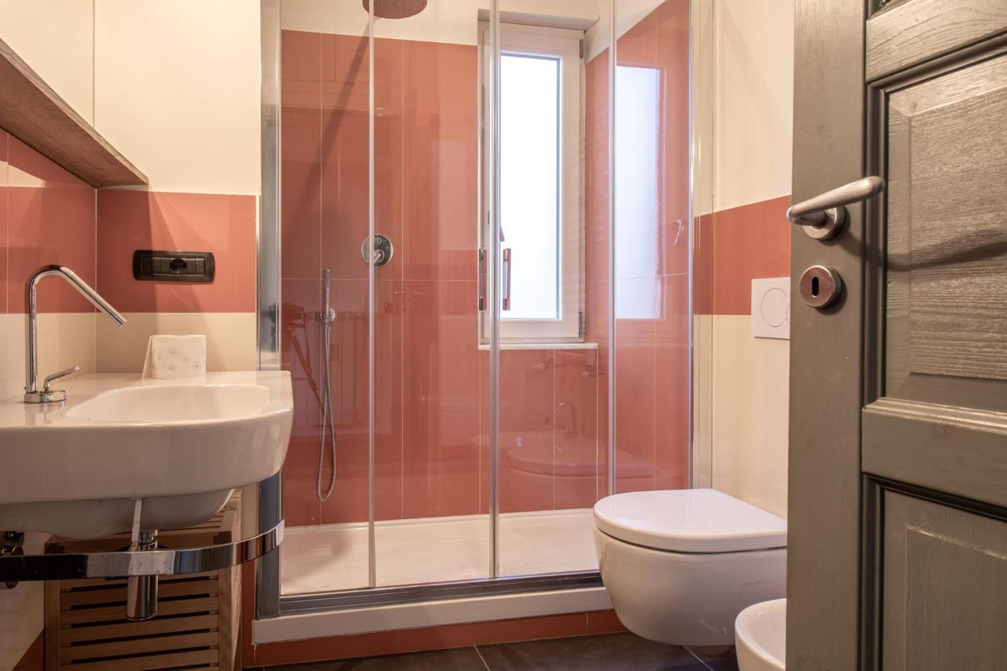 Apartment Color Family Rome